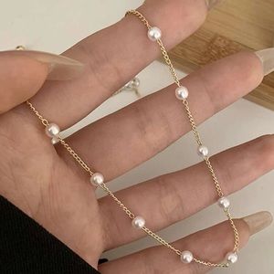 FAUX PEARL NECKLACE